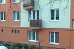 Zlodej sa vlámal do bytu na prízemí 